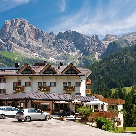 Hotel Europa San Martino Di Castrozza Esterno foto