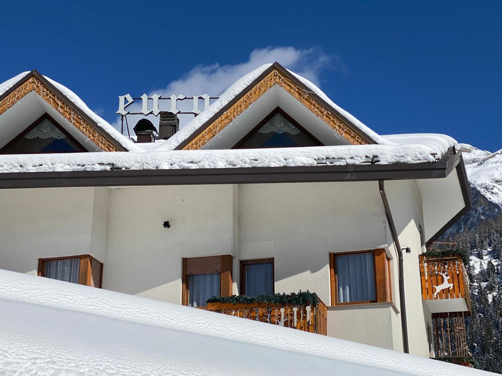 Hotel Europa San Martino Di Castrozza Esterno foto