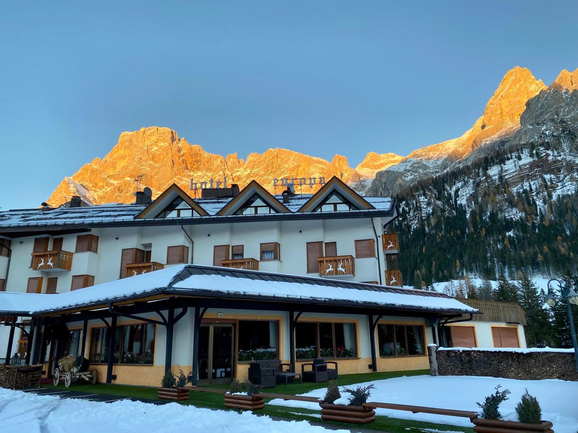 Hotel Europa San Martino Di Castrozza Esterno foto